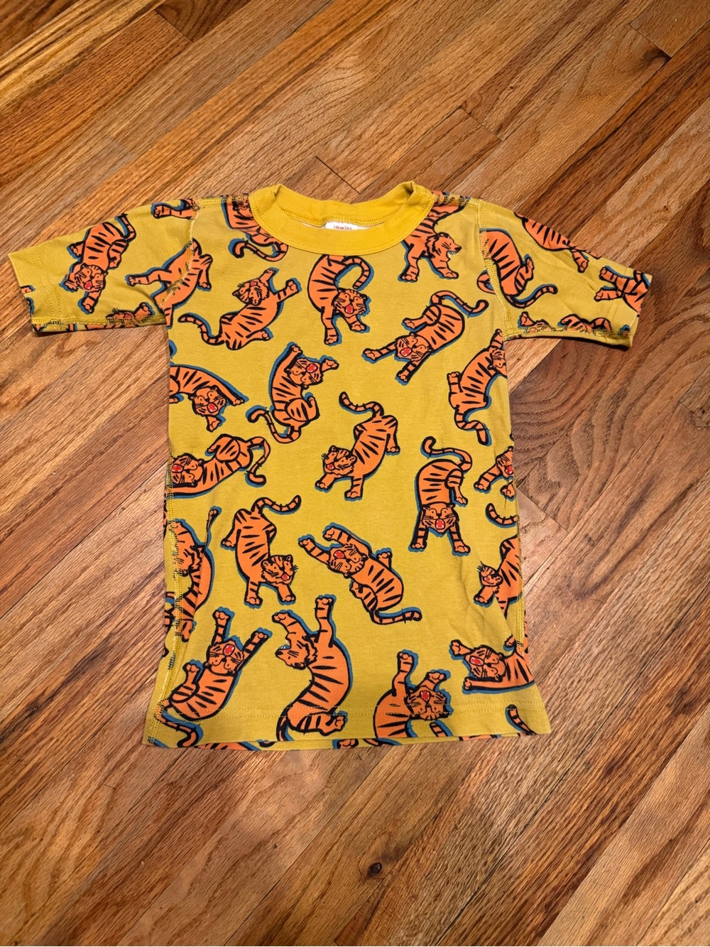 Hanna Andersson Yellow Tee with Orange Tiger Print